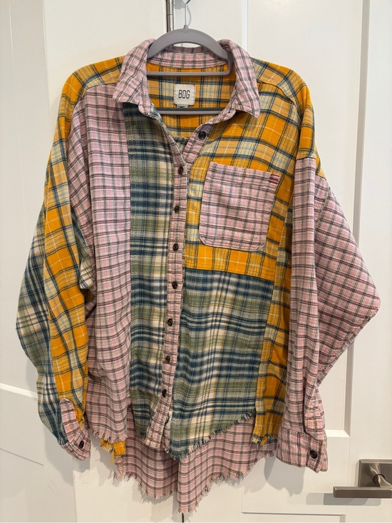 BDG Tops - BDG Patchwork Plaid Oversized Button-Down Shirt. Size M